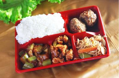 藍白快餐 城市配送服務的幕后英雄